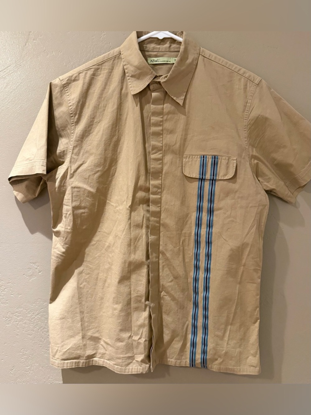 All Basics and You (AB&U) Short Sleeve Button Down Shirt Size Medium
